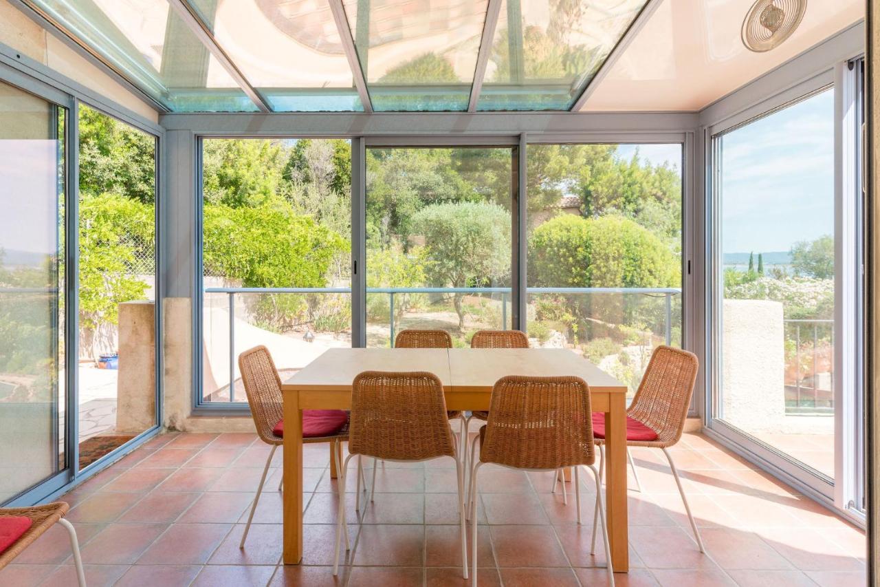 Villa vue mer presqu’île de giens Hyères Extérieur photo